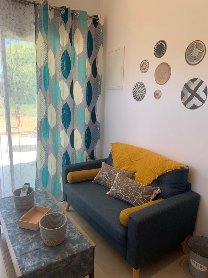 Mas Gabelys Superbe Vue Sainte Victoire Jardin Terrasse Et Piscine Apartment Тре Екстериор снимка