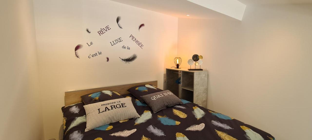 Mas Gabelys Superbe Vue Sainte Victoire Jardin Terrasse Et Piscine Apartment Тре Екстериор снимка