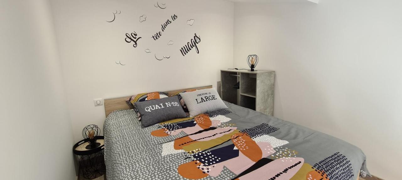 Mas Gabelys Superbe Vue Sainte Victoire Jardin Terrasse Et Piscine Apartment Тре Екстериор снимка