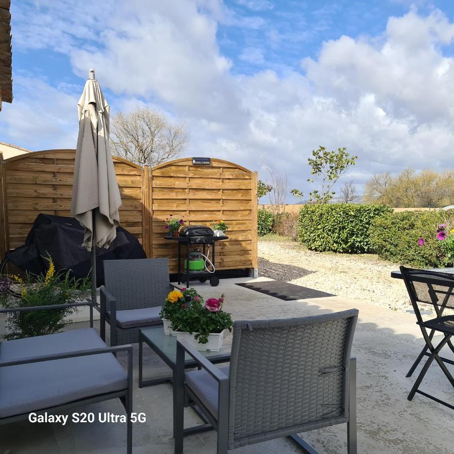 Mas Gabelys Superbe Vue Sainte Victoire Jardin Terrasse Et Piscine Apartment Тре Екстериор снимка